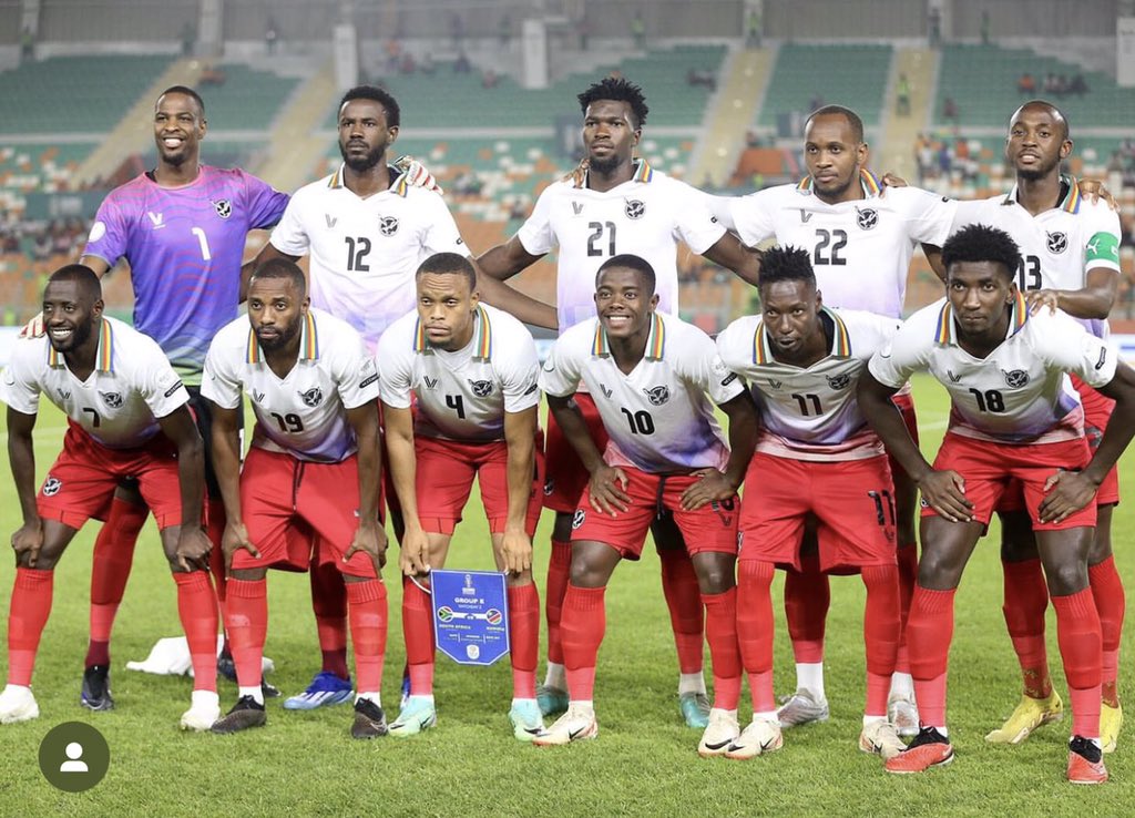 FootyNamibia's tweet photo. 𝐑𝐄𝐏𝐋𝐈𝐂𝐀𝐒 𝐅𝐈𝐍𝐀𝐋𝐋𝐘 𝐑𝐄𝐀𝐃𝐘!👏🔥

🇳🇦The Brave Warriors replicas are now available at NFA Soccer House, Katutura Windhoek

N$500

#BravewarriorsAfcon #footynamibia https://t.co/qCwUQAkKPQ