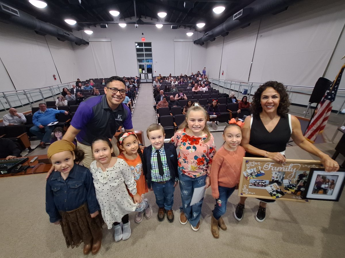 Elgin ISD students and staff honored school board members Monday night as part of School Board Recognition Month activities. 
It is this month and throughout the year that we encourage everyone to thank our school board members for all they do. #SchoolBoardMonth #OTOTOF