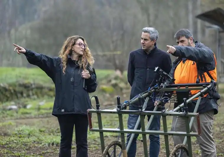 ¡Buena noticia! Enhorabuena <a href="/zetahv/">Zoraida Hijosa /❤️</a> nueva directora general de Memoria Democrática del Gobierno de España. Reconocido tu empeño y defensa de la justicia, la verdad y la dignidad de todas las víctimas. Suerte y aciertos compañera ✊🏻