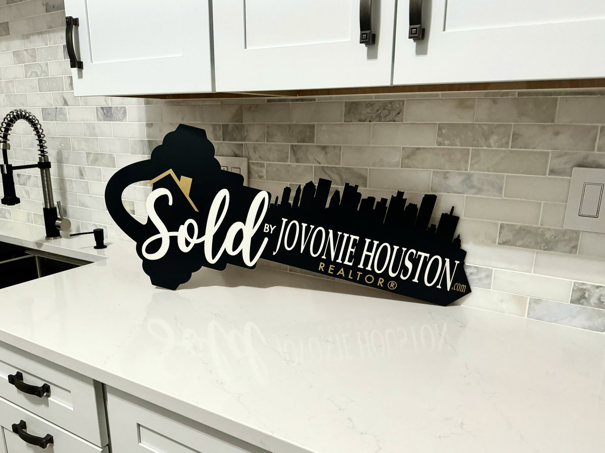 jovoniehouston's tweet image. This is your very literal sign to contact me to buy your home in 2024🏡

jovoniehouston.com

#bostonrealestate #bostonrealtor #realestate #realestateagent #realestatebroker #realtor #realtorlife #marealestate #marealtor #marealestateagent #realestatephotography