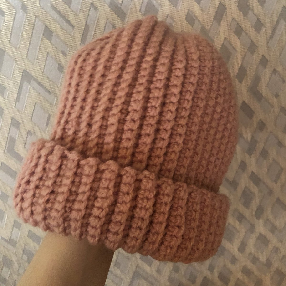 Thirty__Three's tweet image. колпачок связала)