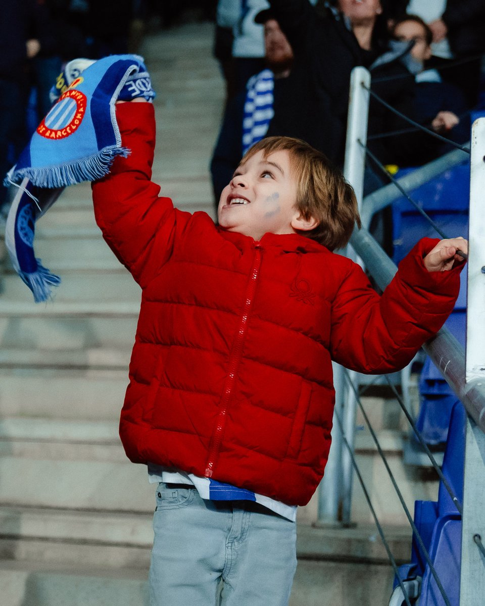 RCDEspanyol's tweet photo. 😍 https://t.co/jwrGW93TjZ