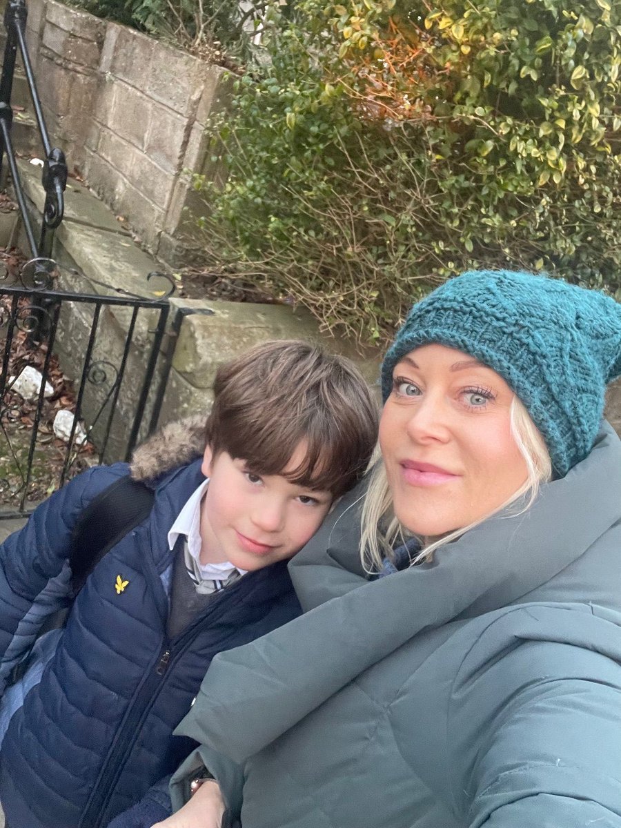 Our strategy officer Merry is no stranger to sitting in school-run traffic. She and her son have made a game of trying to walk to school in less time than it takes to drive! With new school zone restrictions, it may be time to consider if you could save time and walk instead! 👟