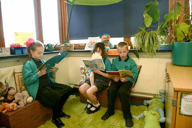 GL_Assessment's tweet photo. Beccie Hawes’ article on reading gaps is fascinating, promoting a ‘forensic approach’ to identify specific skill deficits. She explains how @CadmusInclusive use York Assessment of Reading for Comprehension (#YARC). #GLPartnerSchool #SEND
Read more: https://t.co/IHybsYR4Xk https://t.co/4aCEnIgQUC