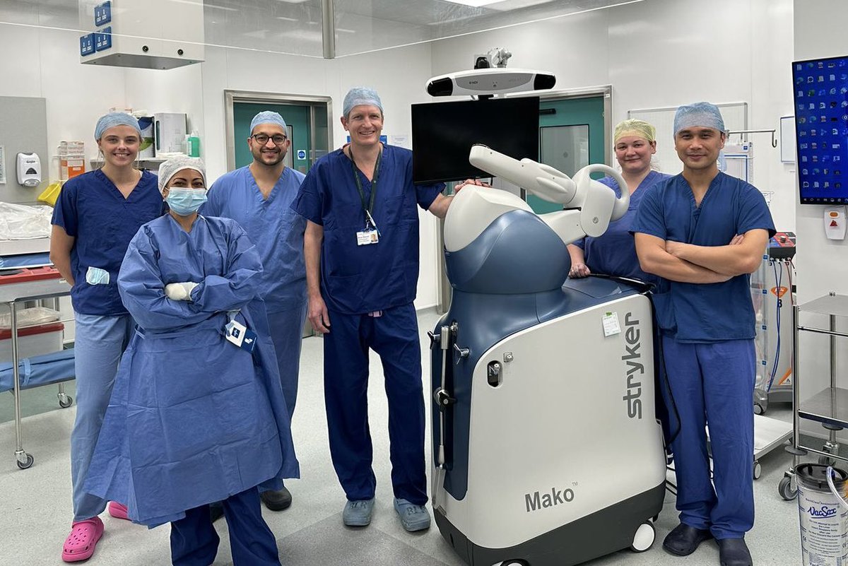 Joanna Brough (@jobrough22) on Twitter photo Another milestone achieved today as we celebrated our final randomisation to the RACER KNEE study at St Cross, Rugby! A total of 170 patients recruited from <a href="/UHCW_RandD/">R&D at UHCW</a> making us the TOP RECRUITER in the UK - what a way to finish!! š¤šš <a href="/bryan_riemer/">Bryan Riemer</a> <a href="/RACERTrials/">RACER Trials</a> <a href="/AndyMetOrtho/">Andy Metcalfe</a> Another milestone achieved today as we celebrated our final randomisation to the RACER KNEE study at St Cross, Rugby! A total of 170 patients recruited from <a href="/UHCW_RandD/">R&D at UHCW</a> making us the TOP RECRUITER in the UK - what a way to finish!! š¤šš <a href="/bryan_riemer/">Bryan Riemer</a> <a href="/RACERTrials/">RACER Trials</a> <a href="/AndyMetOrtho/">Andy Metcalfe</a>