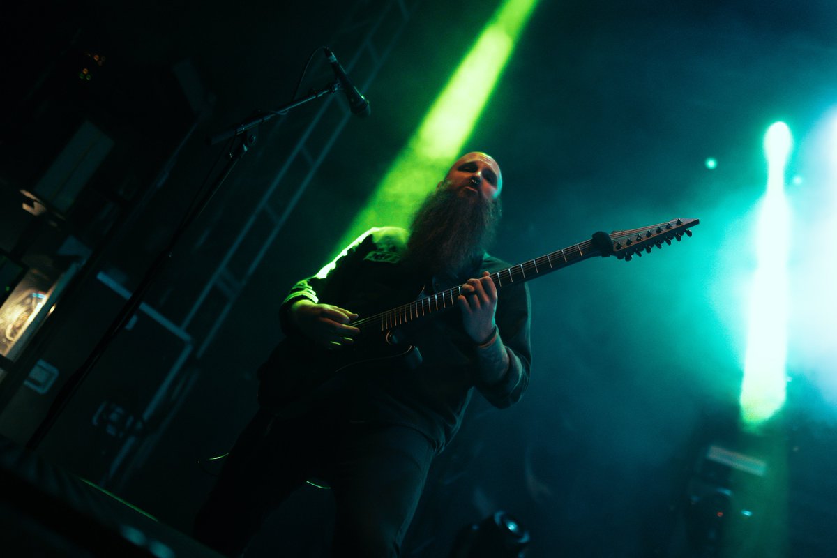 riversofnihil tweet picture