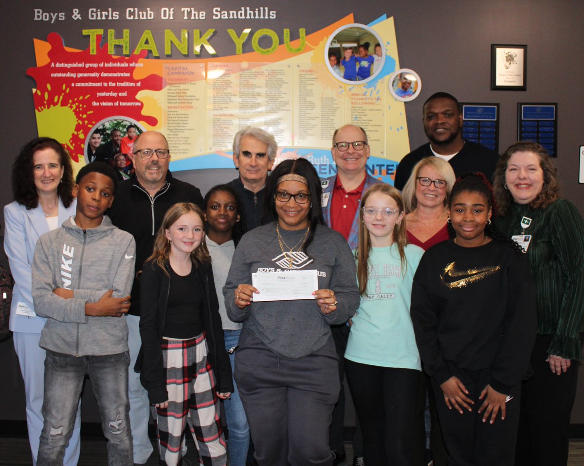 We are incredibly grateful to the FirstHealth of the Carolinas team for their generous donation to our Kids Cafe at the Baxter Teen Center. Thanks to their kindness, we will be able to continue providing meals for all of our kids after school.
#supportinggreatfutures💙