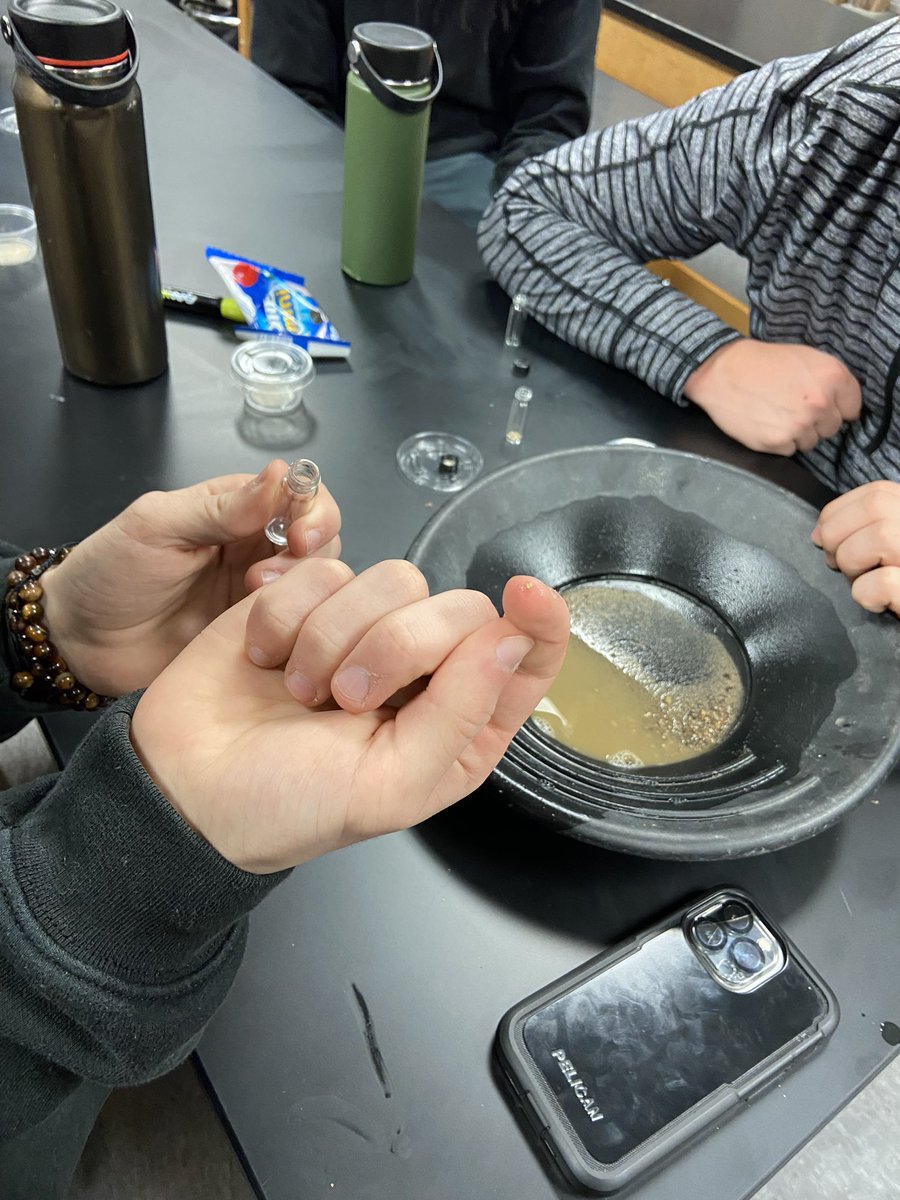 Environmental struck gold today! Looking at the environmental impact of mining .. water quality, land use and biodiversity.  Plus a little about GA history! Love it when they love to learn!