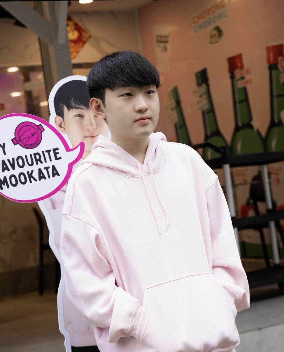 Siam Square Mookata X <a href="/Jingggxd/">PRX Jinggg</a> 🐹💖 Revealing Jinggg standee across all outlets in Singapore🇸🇬 Quote "Jinggg" for 15% discount when you visit the Holland V outlet at 17A Lorong Liput Singapore 277731. Promotion from now till 31st January 2024 ✌🏻🥳