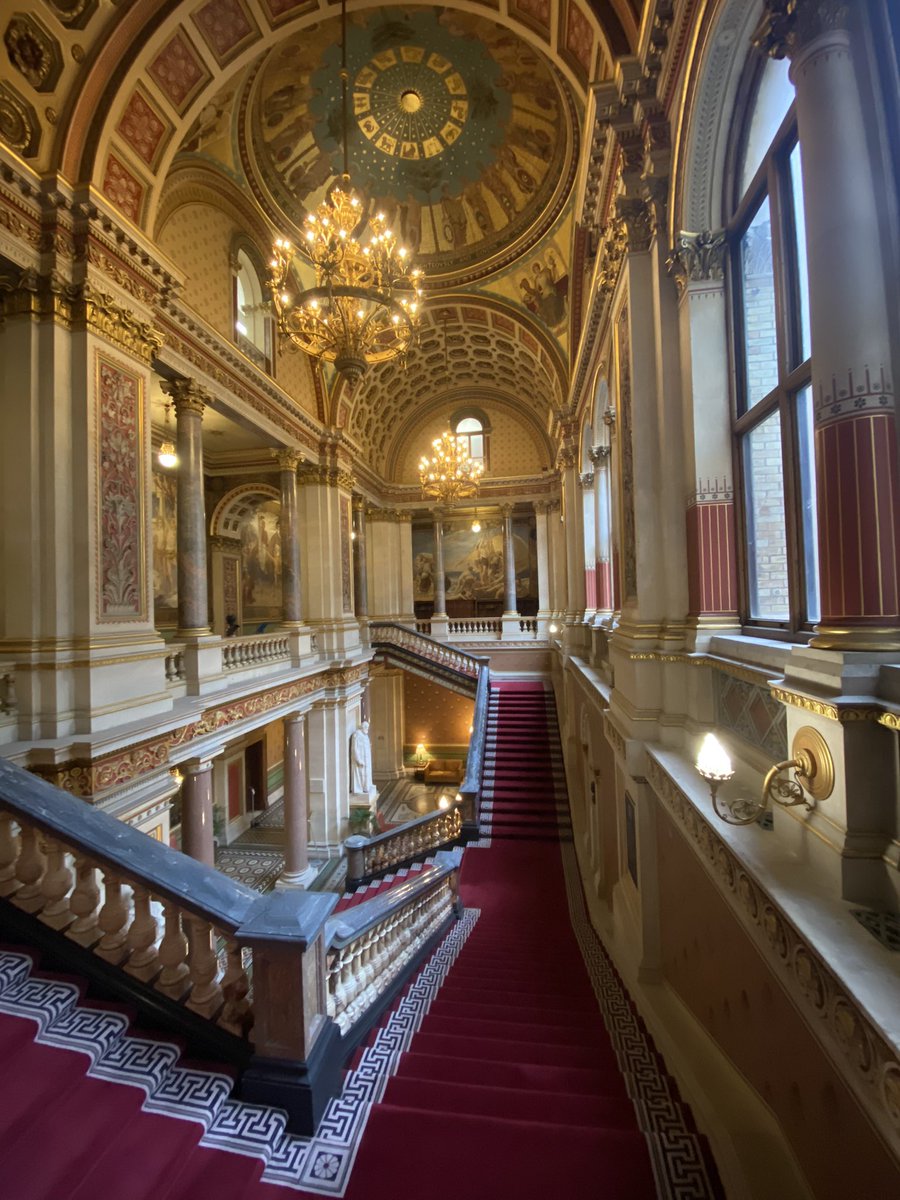 JudithDenwood's tweet image. Great to be back @FCDOGovUK working on a project part time. Amazing to be back in London ❤️. Could not resist a few ceiling photos and astonished to see the quad!  Absolutely brilliant. I can’t wait to see it in the Spring/Summer. So many trees 😁. #workinglife #London #lucky