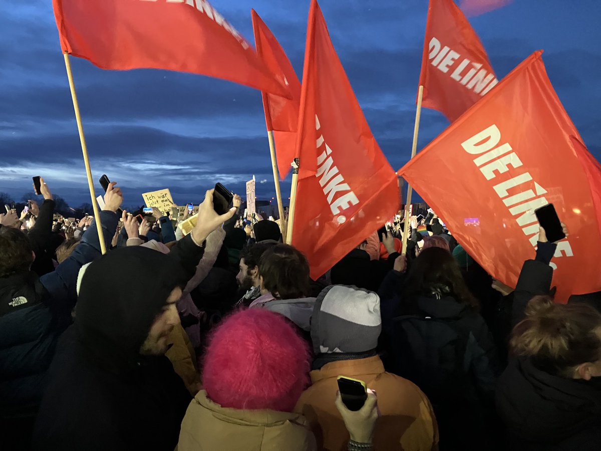 Stabil nicht nur gegen Nazis. Gegen Nazipolitik!
#rückführungsverbesserungsgesetz #noafd