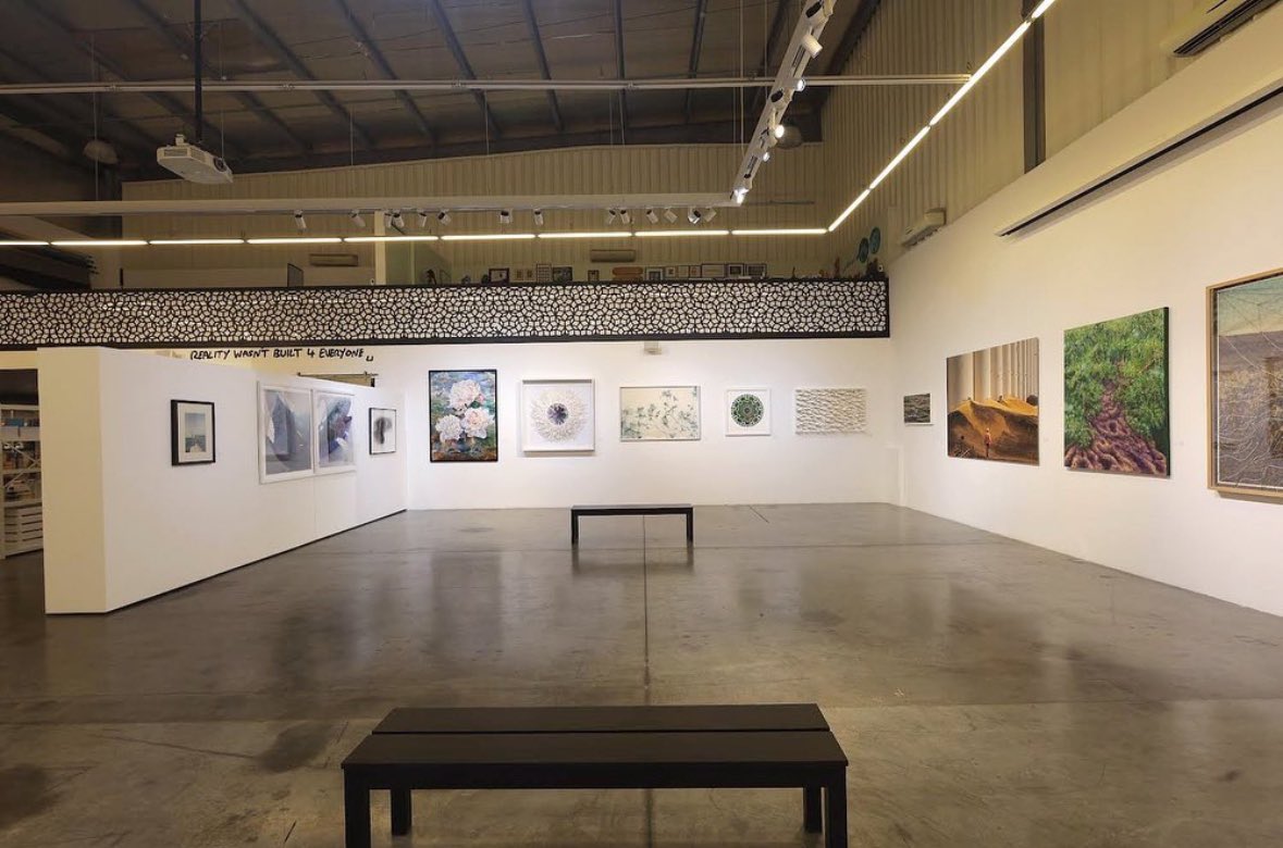 janetpulcho's tweet photo. I’m so happy to be part of this exhibition highlighting the private collection of Lateefa bint Maktoum @lateefam , represented in @tashkeelstudio Dubai, UAE
#watercolor #artgallery #collection #Dubai #artcollection https://t.co/DRLFJO2l9U