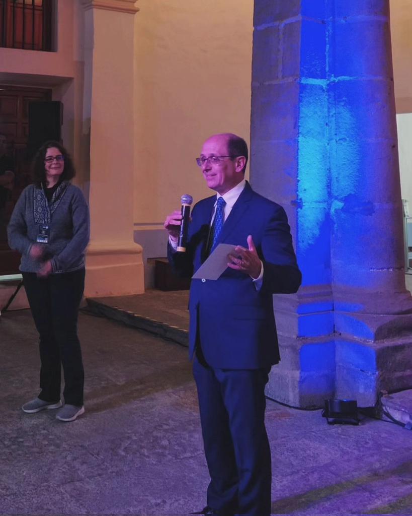 bhl.multilingualism tweet media