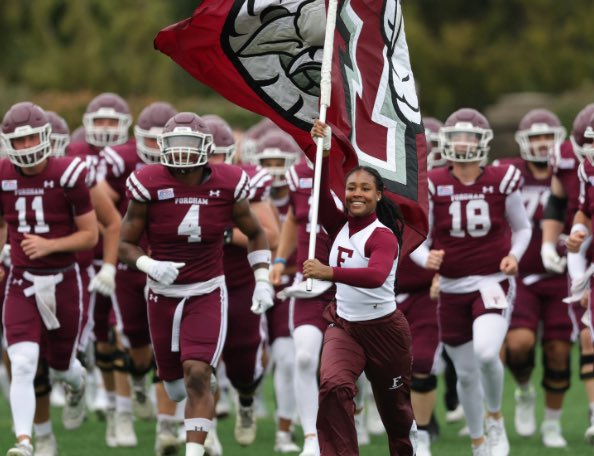 taquariusrochon's tweet photo. #ATGG Thank you @_CoachWilks for the junior day invite I’m am excited to attend @CoachMurphIKE @247recruiting @DdeFootball https://t.co/Q1Z9M0PpqL