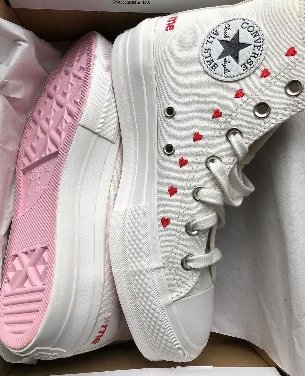 heart embroidered converse