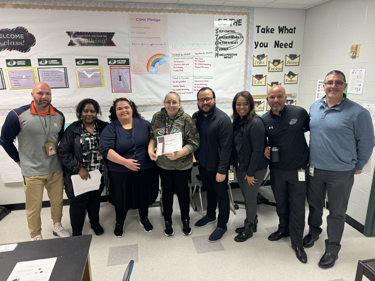 Rosa Garcia is making a difference! She’s earned the Equity and Access Award for her remarkable work with emergent bilingual students. 🙌 <a href="/HHS_Canes/">Hightower High School</a> <a href="/FortBendISD/">Fort Bend ISD</a> #ChooseToCare