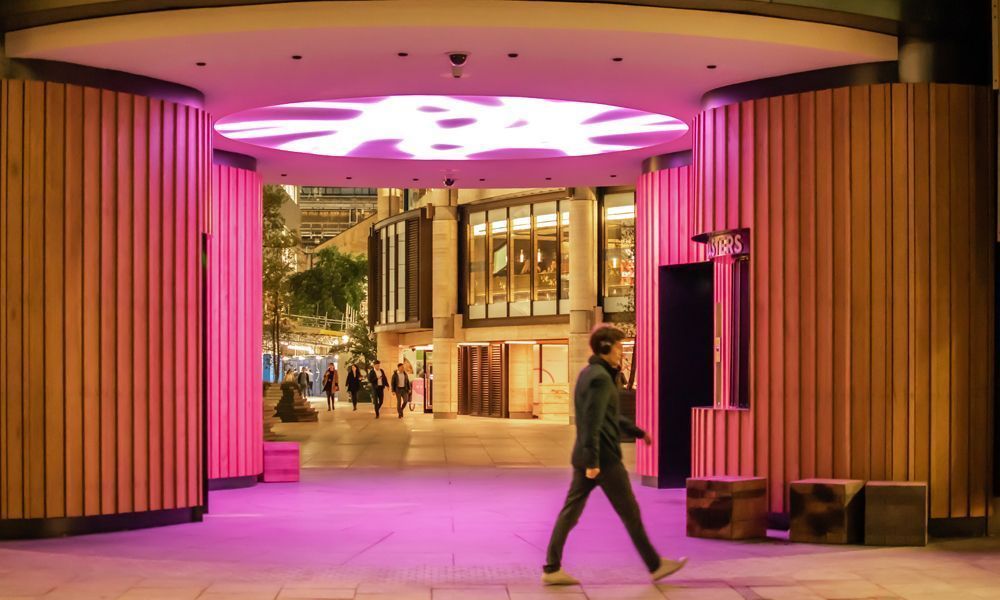 tls_lighting's tweet image. If you are looking to implement organic shaped accents in your project, LumiCloud™ Bespoke is the best option for you. It delivers a timeless, simple and stunning look, making a statement in every project. It&apos;s also customizable in all aspects!
buff.ly/3N17MrC