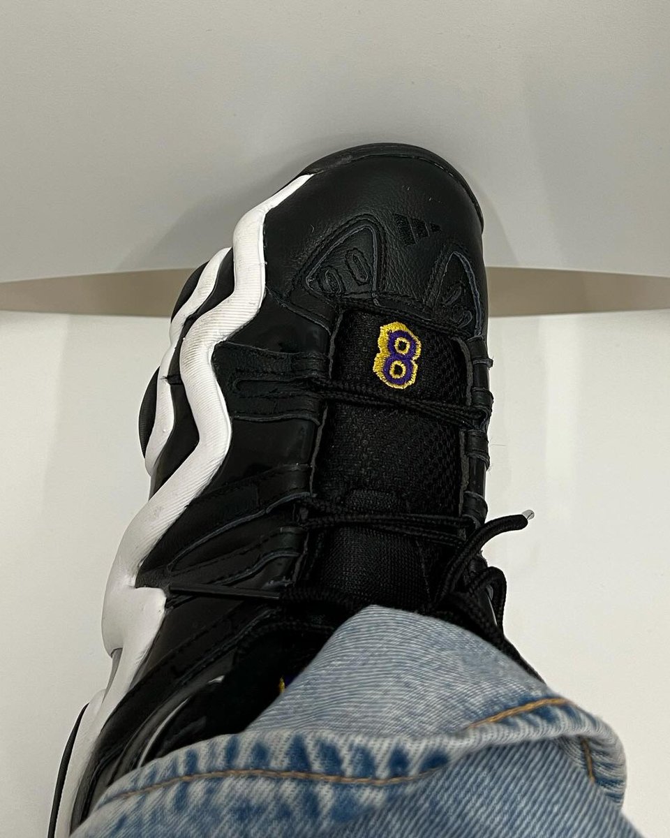 Kendrick Lamar rocking adidas Kobe 