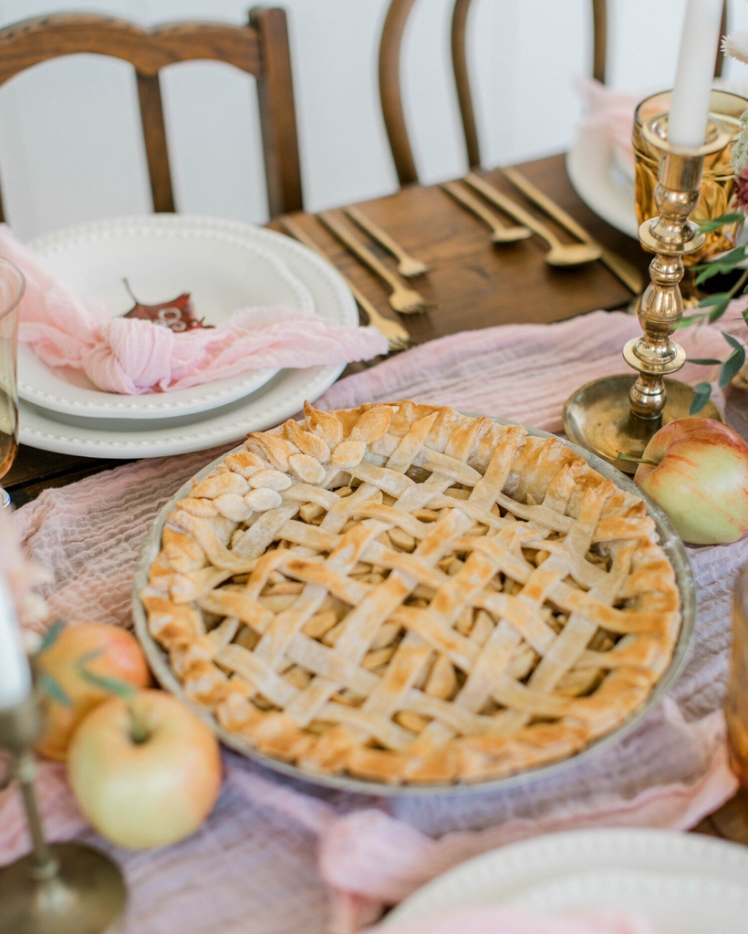 360Cookware's tweet photo. 🥧NATIONAL PIE DAY🥧
It’s a big reason to celebrate for us!
Sharing some of our favorite 360 Cookware pie recipes in stories today to celebrate. What’s your favorite pie??

#360cookware #cookware #onetimepurchase #bestcookware #nontoxiccookware #baking #bakery #nationalpieday https://t.co/UouRlfoFSz