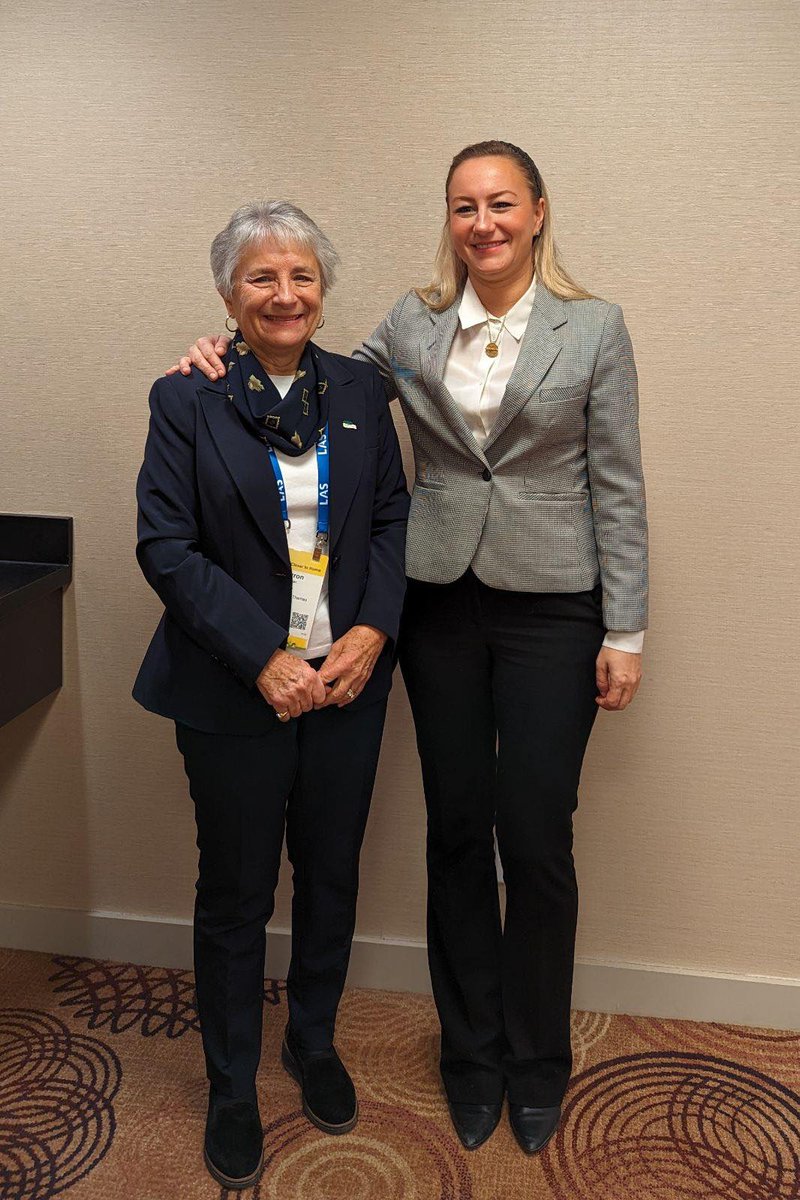ThamesCentre's tweet photo. #Roma2024
Mayor McMillan has been hard at work at the #romaconference where she advocated for securing infrastructure grants to ease the burden on our local taxpayers. She also championed the protection of our agricultural lands in discussions with the Ministry of Agriculture. https://t.co/yzZts4k1n0