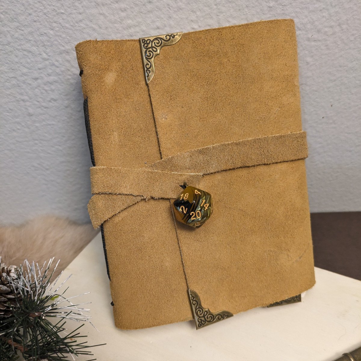 Start your next campaign off with the perfect journal for note taking! This makes the perfect gift for any enjoyer of Dungeons &amp; Dragons or other popular TTRPGs.

#art #artist #handboundjounral #handmadejounral #leatherjounral #leathersketchbook #bookarts #bookartist #bookbinding