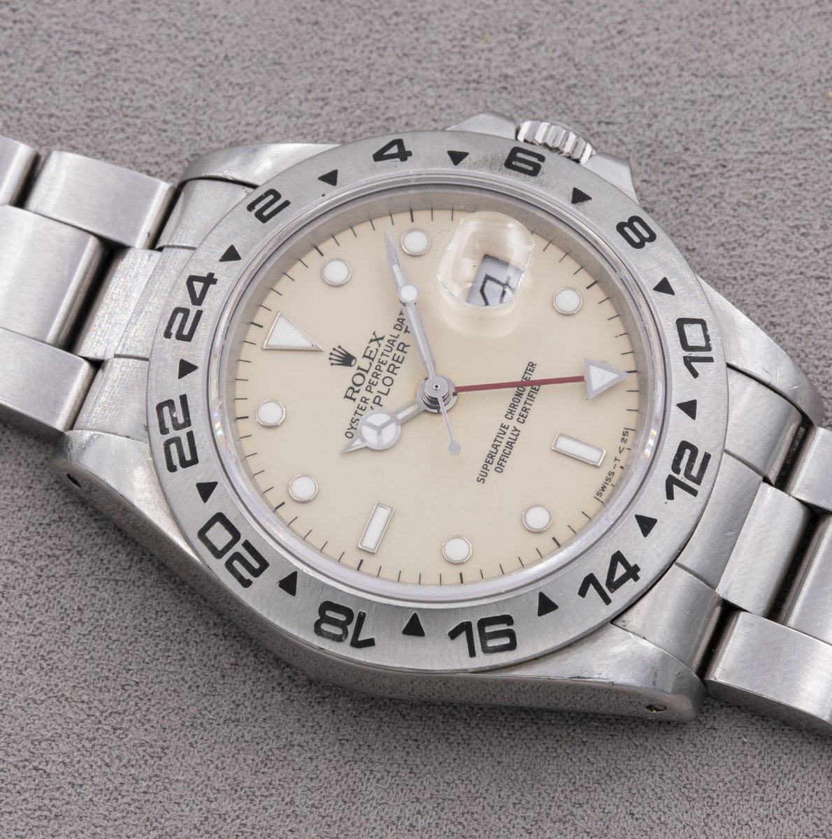 MONTRES RARES
Auction Web-Live, 1 febbraio 2024

Highlights:

Lot 325
ROLEX EXPLORER II CREAM RAIL DIAL RÈF. 16550, EN ACIER - Vers 1986
Reference N° 16550
Serial N° 9353215
Year: 1986
Bracelet: Stainless steel N. 93150 finals. 593
ESTIMATE € 10.000 - 15.000
