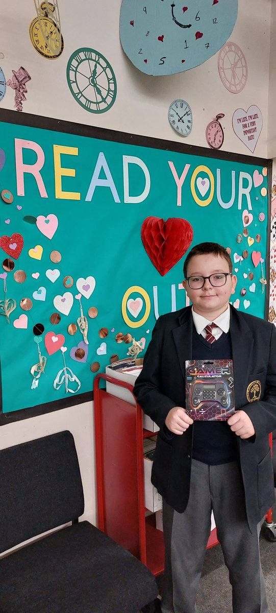 We have another 'Unlock The Box' winner. Great to see so many students reading and quizzing already this term. Keep up the fantastic work! #Reading <a href="/AccReader/">Accelerated Reader UK & Ireland</a> #readingrewards