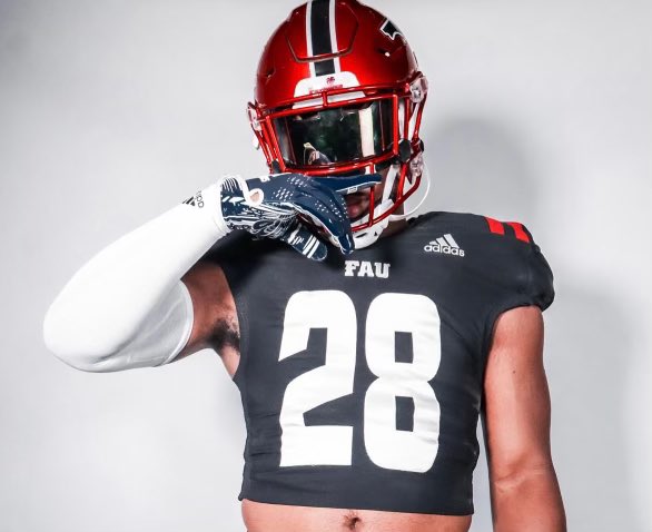 #AGTG, After a great conversation with <a href="/CoachDgip/">Coach Gibson</a>, I am Beyond blessed, and honored to receive an offer from Florida Atlantic University🦉#FAU <a href="/FAUFootball/">Florida Atlantic Football</a>  <a href="/FAU_Recruiting/">FAU Football Recruiting</a> <a href="/adamgorney/">Adam Gorney</a> <a href="/MohrRecruiting/">Brian Mohr</a> <a href="/Andrew_Ivins/">Andrew Ivins</a> @RivalsFriedman <a href="/ChadSimmons_/">ChadSimmons</a> <a href="/JohnGarcia_Jr/">John Garcia, Jr.</a> <a href="/LemmingReport/">Tom Lemming</a>