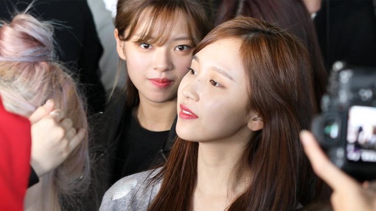 AUjelly_'s tweet photo. 📎🌷twt serye no.11 • jeongmi au

𝙮𝙤𝙪’𝙧𝙚 𝙡𝙤𝙨𝙞𝙣𝙜 𝙢𝙚

🥡 tags: jeongmi au, jeongyeon, mina, twice au, ujb, jihyo, ph https://t.co/BKb8PCjEFV