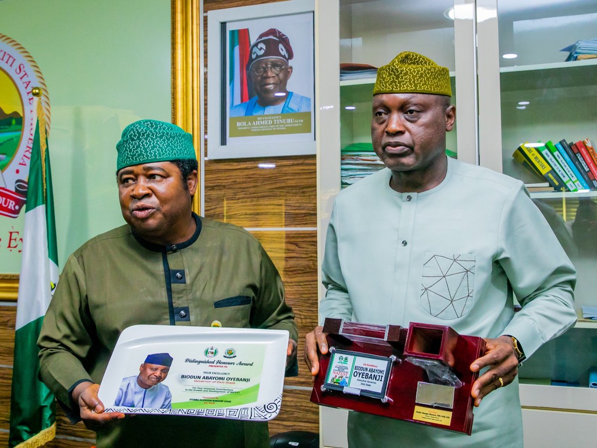 Angelgabbyshara's tweet photo. Gov. @biodunaoyebanji was honored by the National Council for Arts and Culture for his contributions to hosting successful #NAFEST events in Ekiti. The award was presented by the state Commissioner for Arts and Culture on Jan 23, 2024. Arts, Culture, and Tourism are key pillars https://t.co/AebKPyf8nX
