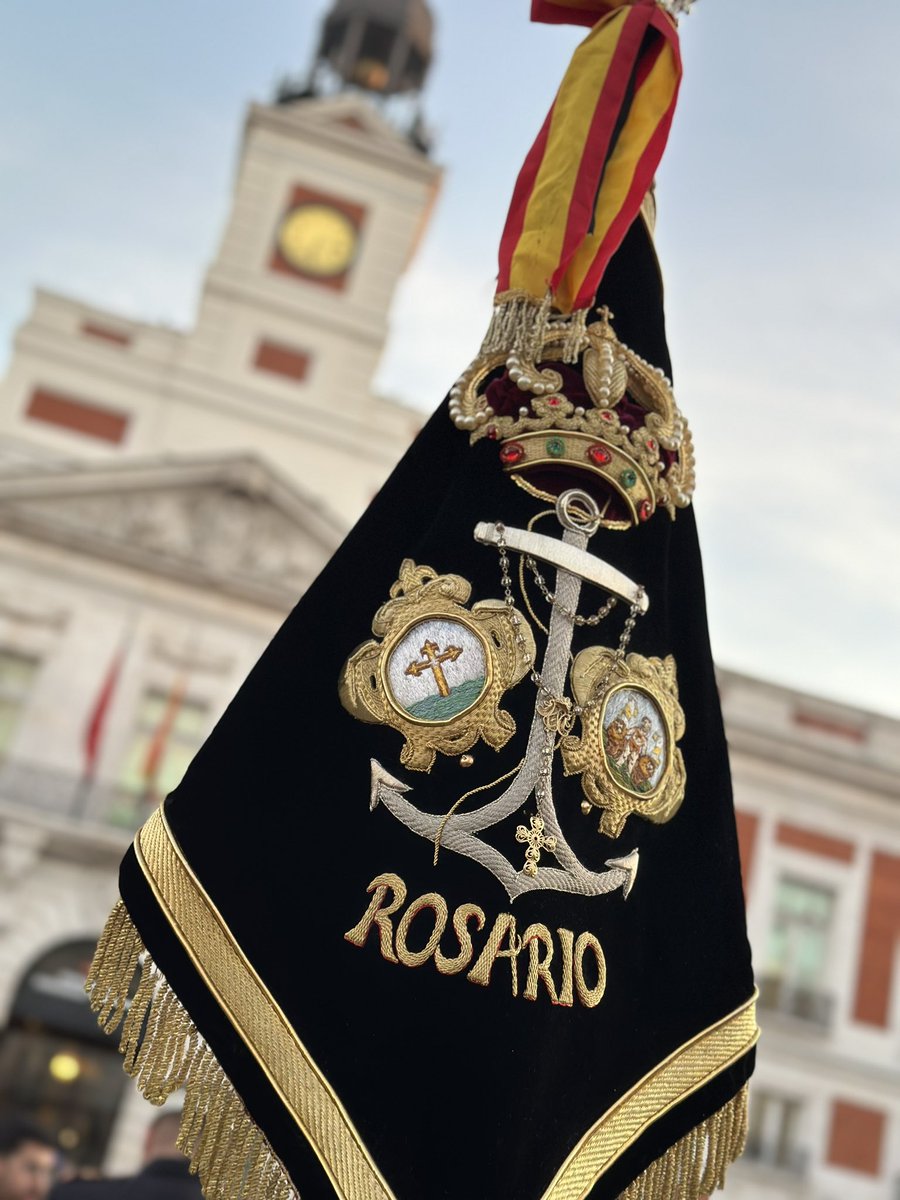 ¡𝐘𝐀 𝐄𝐒𝐓𝐀𝐌𝐎𝐒 𝐄𝐍 𝐌𝐀𝐃𝐑𝐈𝐃!

Nos encontramos en la Plaza del Sol para iniciar el pasacalles hasta la Plaza del Callao para el acto de presentación de 𝐀𝐧𝐝𝐚𝐥𝐮𝐬𝐢𝐚𝐧 𝐂𝐫𝐮𝐬𝐡 organizado por la <a href="/AndaluciaJunta/">Junta de Andalucía</a> y <a href="/fitur_madrid/">FITUR</a>.
