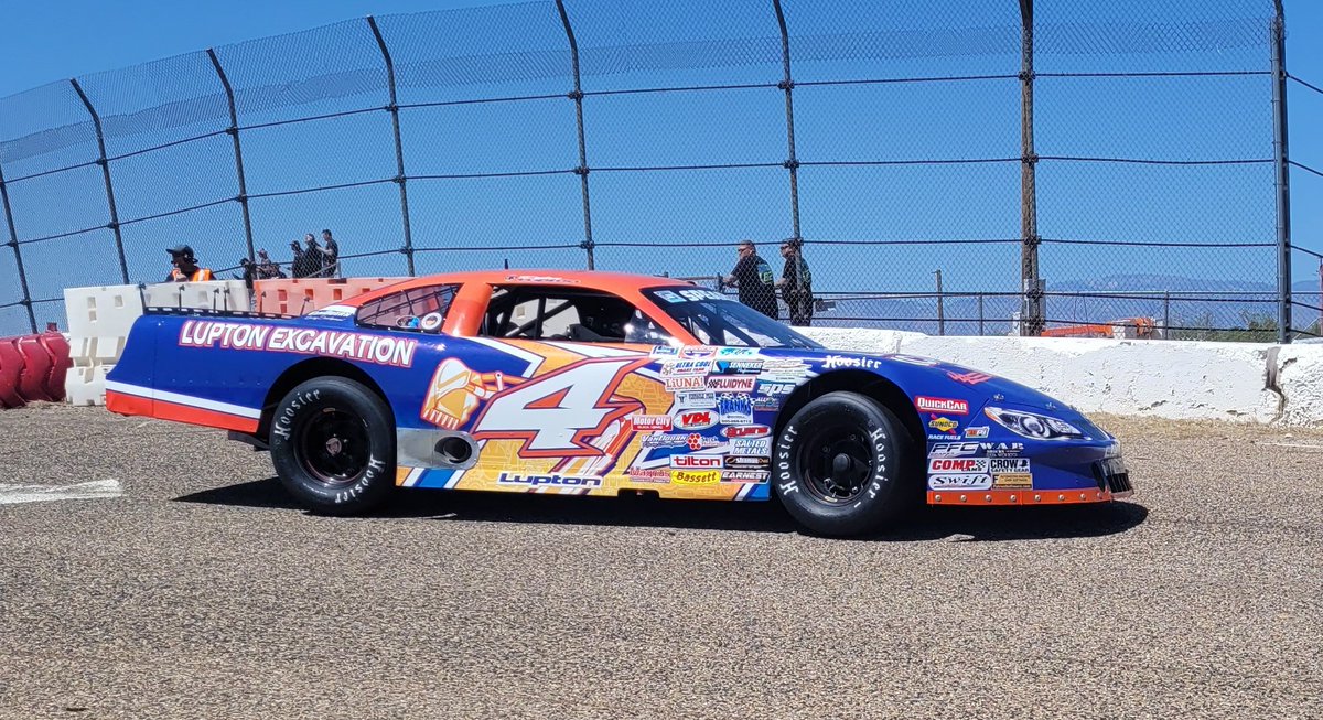 UARA National (@uaranational) on Twitter photo Former <a href="/TheIEC/">Irwindale Speedway</a>, <a href="/SRLSWTourSeries/">SRL Southwest Tour Series</a> Track Record holder Dylan Lupton is headed back to the 1/2-mile to compete in the "All-Star Showdown" on 2/3. It is the season opener for the @srlnational, and will pay $25,000 to the winner.
m.facebook.com/story.php?stor… Former <a href="/TheIEC/">Irwindale Speedway</a>, <a href="/SRLSWTourSeries/">SRL Southwest Tour Series</a> Track Record holder Dylan Lupton is headed back to the 1/2-mile to compete in the "All-Star Showdown" on 2/3. It is the season opener for the @srlnational, and will pay $25,000 to the winner.
m.facebook.com/story.php?stor…