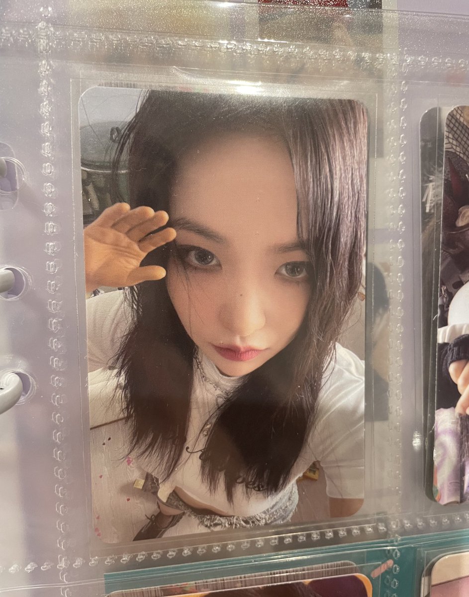 joyshurt's tweet photo. feedback positivo para @1O5sell por me vender essa yeri linda da minha wishlist, chegou td bem embalado e o envio foi super rápido! 💗 https://t.co/8IqcI1LmLj