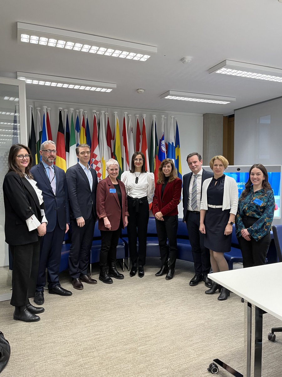 UE_Luxembourg's tweet photo. Rich exchange today in Luxembourg 🇱🇺 between @Ili_Ivanova &amp; @luxinnovation CEO Sasha Baillie on how to :
- foster a national ecosystem fit for innovation, sustainability and digitalization, in line with 🇪🇺 priorities
- enabling start-ups 
- enhancing value chains

#HorizonEU https://t.co/ut2gLRLEqa