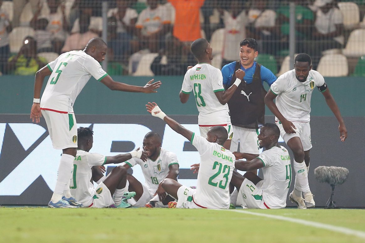 🚨🚨🚨🚨🚨🚨🚨🚨🚨🚨

لأول مرة في التاريخ .. منتخب موريتانيا ينتصر في مباراة.

لأول مرة في التاريخ .. منتخب موريتانيا يتأهل إلى دور الـ16 في كأس امم أفريقيا.

🇲🇷🇲🇷🇲🇷🇲🇷🇲🇷🇲🇷❤️❤️❤️❤️❤️❤️