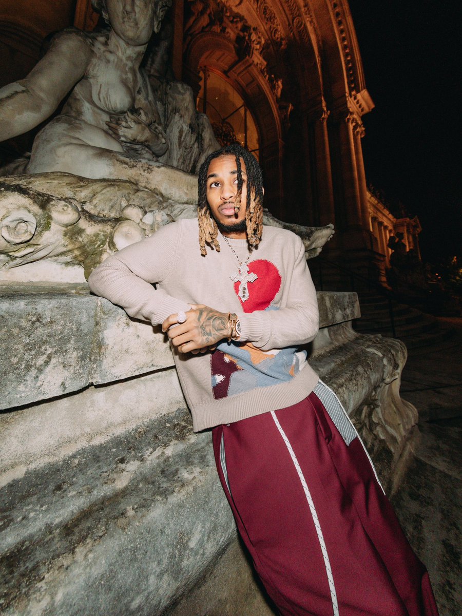 PontiacMadeDDG's tweet photo. kid super on paris 🇫🇷 https://t.co/uw0P8Mcbs3