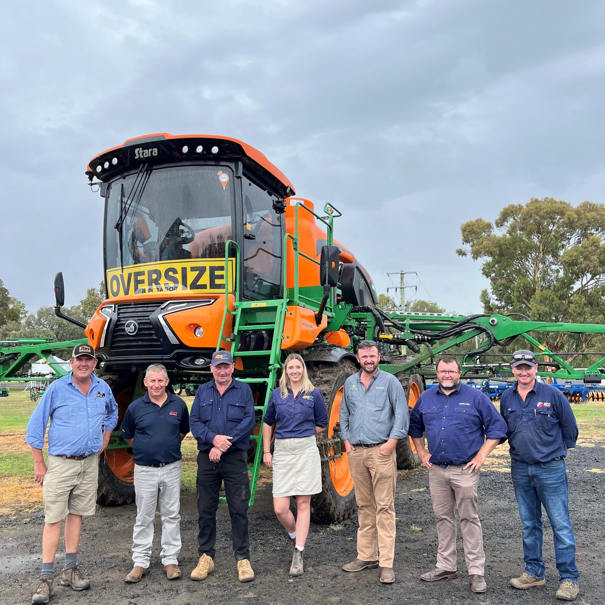 Croplands's tweet photo. Croplands Territory Manager Dave Farmer & team at Western Farm Machinery held a Stara Ride & Drive Day last week in Warren. @MagrowTec, our latest precision ag system (magnetically assisted spray solution) was also on display.
#Stara #magrowtec #Broadacre #trademutt #Croplands https://t.co/CC0vva4Xgn
