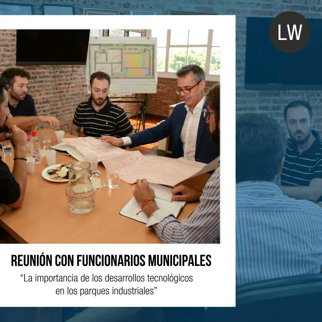 Nos reunimos con autoridades de la municipalidad de Quilmes para coordinar y programar normativa local tendiente a desarrollar la radicación en los parques industriales de empresas.
Destaco la importancia de trabajar en conjunto con el municipio en pos de mejorar la industria.