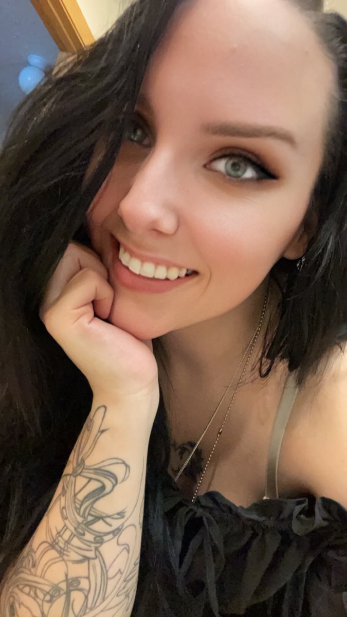 RageBled's tweet photo. Met someone and now I’ve got my smile back. I can’t wait to see where this leads 🥰😍 https://t.co/K9RzilO9cG