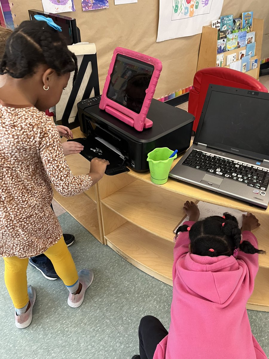 StClareOCSB's tweet photo. So much learning happens in Kindergarten everyday. Exploration with sensory materials expands descriptive language, students describe symmetry in art work and a dramatic play “office” fosters literacy skills. Our ✨Stars✨ grow and develop so much each day! @OCSBelementary https://t.co/209KWg8jSz