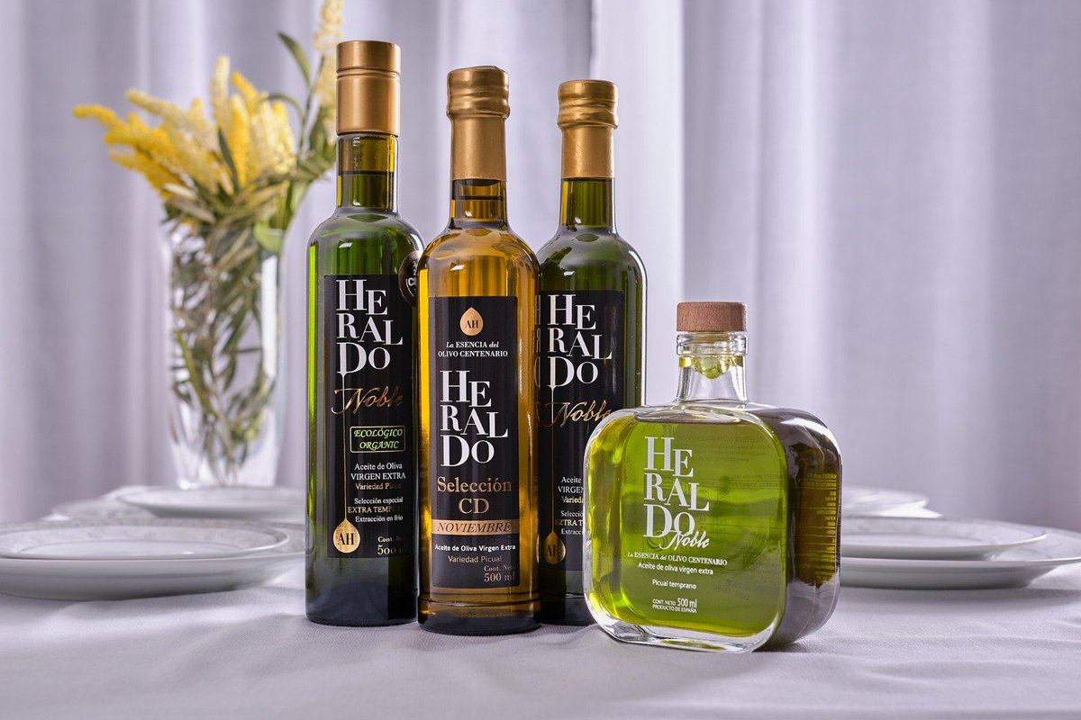 La familia HERALDO, aceite de oliva gourmet con aroma y sabor inolvidables. Conócelos en nuestra web aceitesheraldo.com y disfrutalos!!