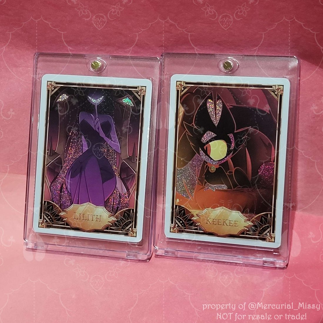 to the wonderful person who reached out to me with Lilith, THANK YOU SO MUCH! she's gorgeous and I'm so grateful to have her in my collection! just Nuggs left to find before a completed of all 153 cards ^_^ (50 foil + 50 non-foil + 3 secret rares) #HazbinHotel #HazbinHotelLilith