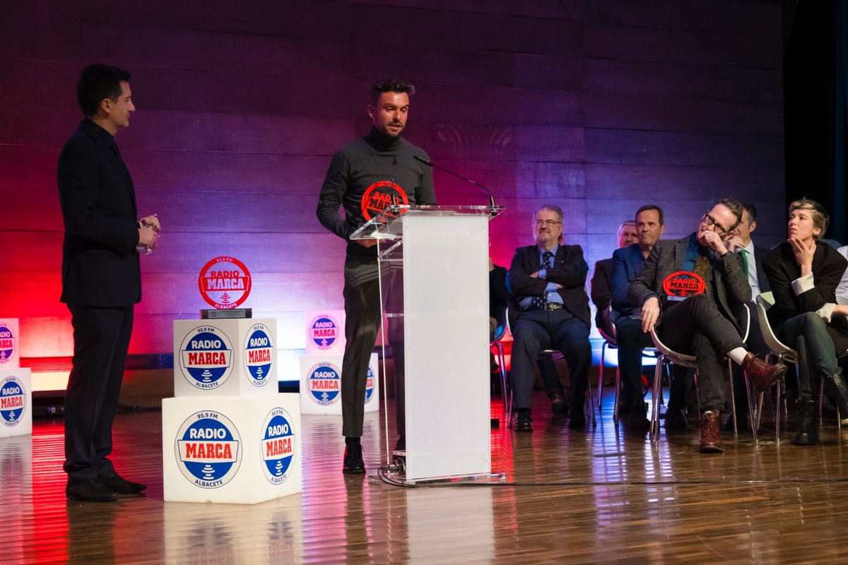 Ruben Albes (@rubenalbes) on Twitter photo Gracias a <a href="/RadioMarcaAB/">Radio Marca Albacete</a> por reconocer el trabajo que estamos haciendo en el Alba y por haberme dado la oportunidad de conocer verdaderas historias de éxito de deportistas de Castilla-La Mancha, charlar con gente de fútbol y compartir un rato con grandes artistas de la región. Gracias a <a href="/RadioMarcaAB/">Radio Marca Albacete</a> por reconocer el trabajo que estamos haciendo en el Alba y por haberme dado la oportunidad de conocer verdaderas historias de éxito de deportistas de Castilla-La Mancha, charlar con gente de fútbol y compartir un rato con grandes artistas de la región.