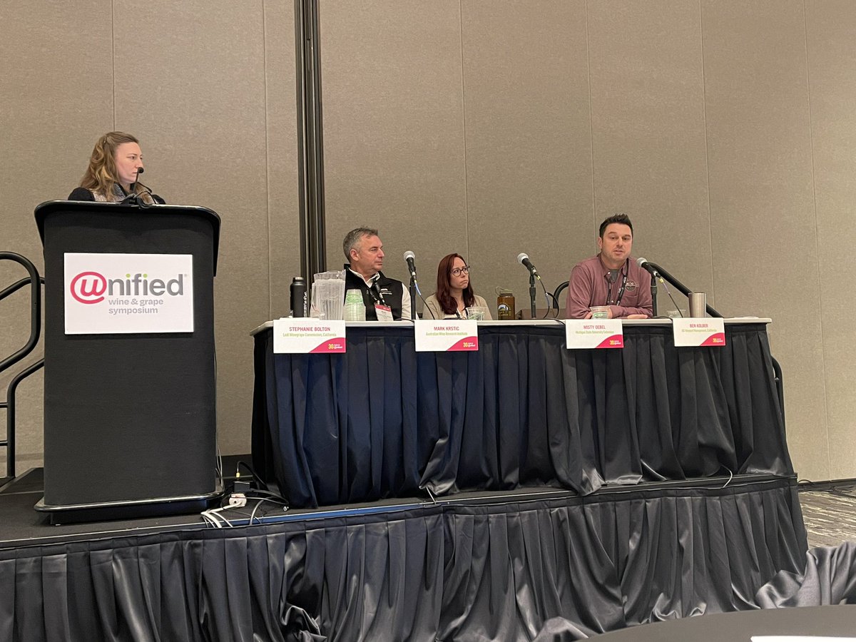 Children ofthe Grape tweet media