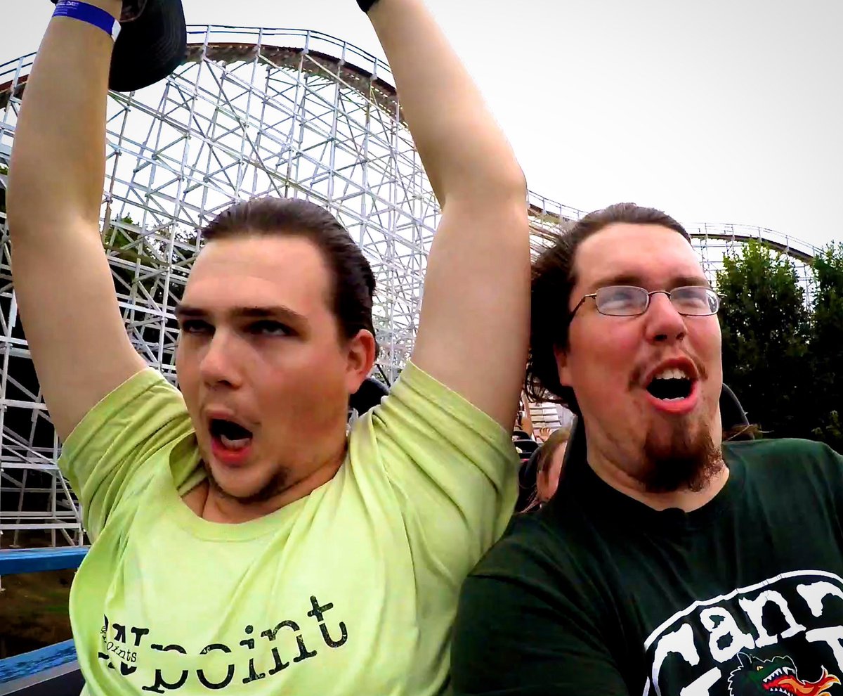 queue_for_two's tweet photo. Join your Queue for Two hosts on our ride experience video for the Great American Scream Machine at Six Flags Over Georgia, out now on the Queue for Two YouTube channel! Come ride this historic wooden coaster with us!

https://t.co/51EqFCknUr https://t.co/8wPOvS36VN
