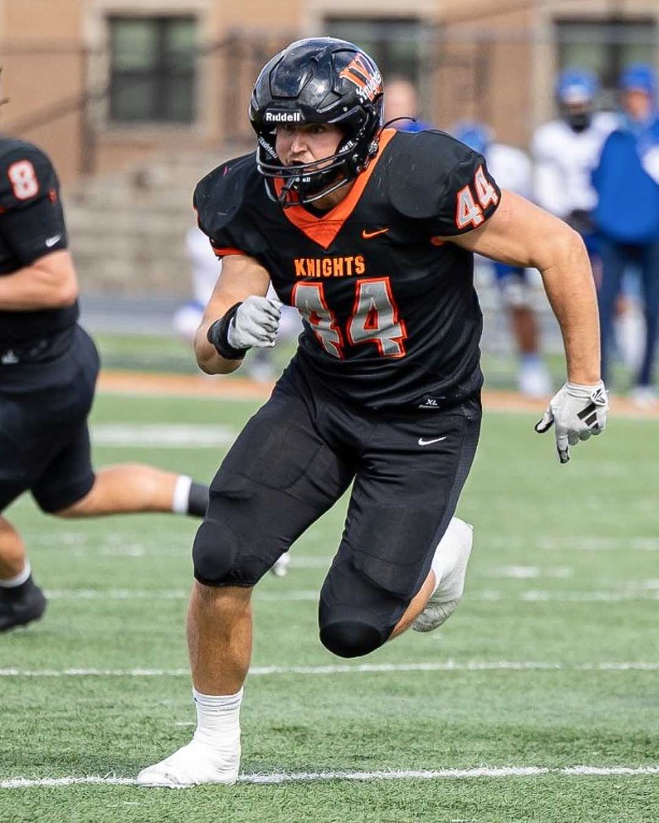 Congratulations to all of the <a href="/CollSportsComm/">College Sports Communicators</a> Football Academic All-America honorees‼️ 

The team was highlighted by Owen Grover of <a href="/WartburgKnights/">Wartburg Athletics</a> as the Academic All-America Team Member of the Year.

#WhyD3 | #D3fb