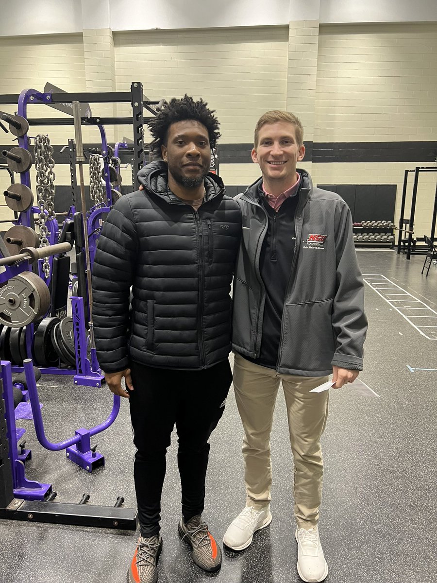 Azarian Yates (@11zgotgame) on Twitter photo #AGTG After a Great Conversation with <a href="/coach_dbaker/">Donny Baker</a> and <a href="/coachjack_w/">Jackson Williamson</a> Iโm blessed to receive an Offer from North Greenville University ๐ดโช๏ธ
#THUMBSDOWN
#CRU24DERS #AGTG After a Great Conversation with <a href="/coach_dbaker/">Donny Baker</a> and <a href="/coachjack_w/">Jackson Williamson</a> Iโm blessed to receive an Offer from North Greenville University ๐ดโช๏ธ
#THUMBSDOWN
#CRU24DERS