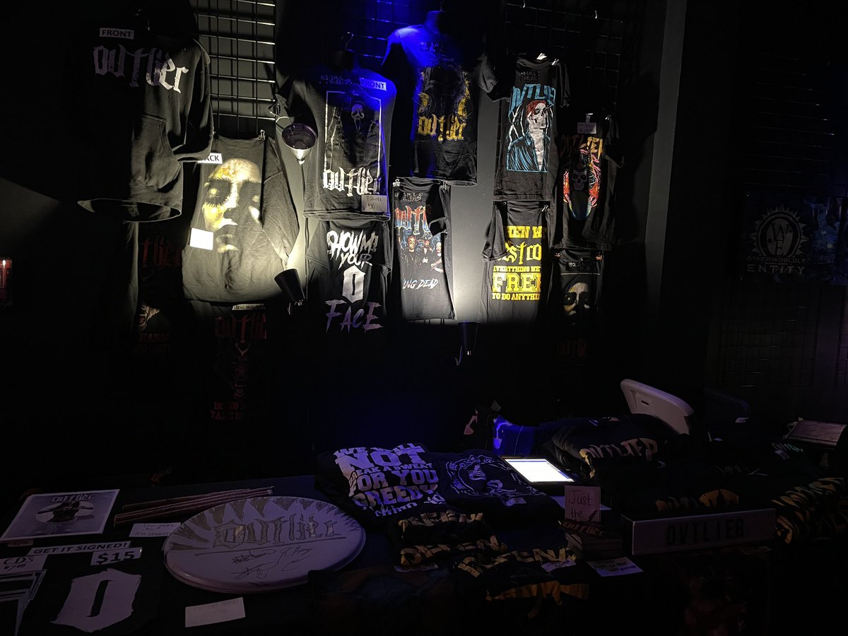 (Mis)AdventuresOfJennifer tweet media