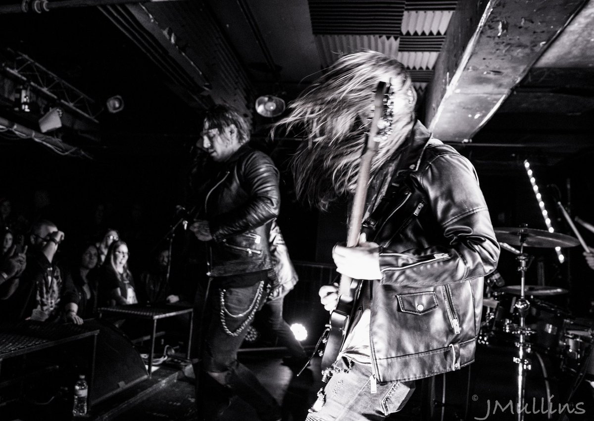 (Mis)AdventuresOfJennifer tweet media