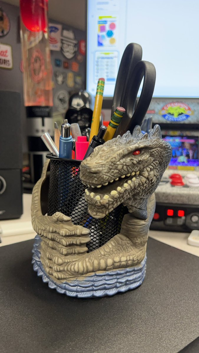 RedLeader559's tweet photo. @Mattgondek This could be a perfect addition to your setup 😎 https://t.co/u8ztFrKTKz